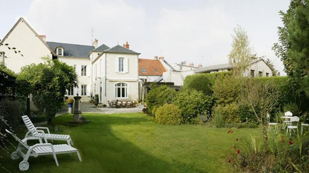 Amphore Du Berry Saint-Amand-Mont-Rond Exterior foto