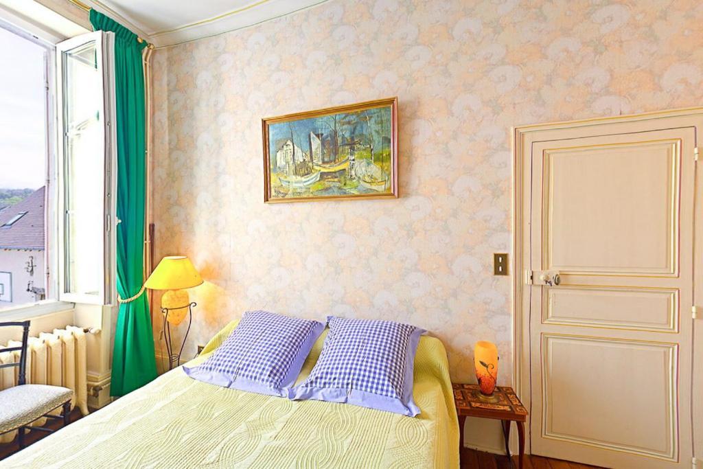 Amphore Du Berry Saint-Amand-Mont-Rond Habitación foto